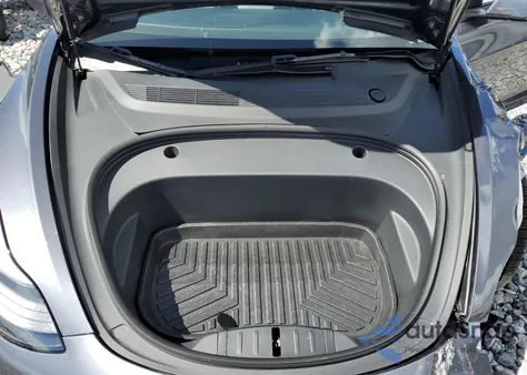 2023 Tesla Model 3 z USA, uszkodzony, nr VIN 5YJ3E1EAXPF646504